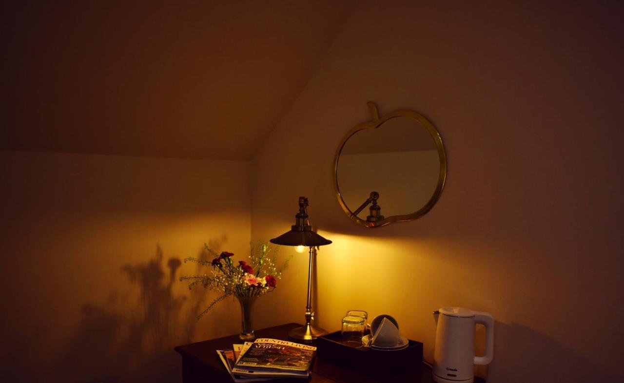 Orchy Bank House Bed & Breakfast ดัลมัลลีย์ ภายนอก รูปภาพ